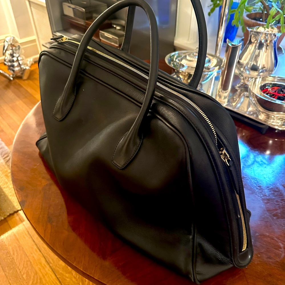 Tom Ford Black Leather Carry men’s tote Gold Zip